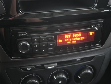 Peugeot 301 Sedan 1.2 PureTech 72KM 2015 Peugeot 301 1.2 VTi, Salon Polska, Serwis ASO, zdjęcie 12