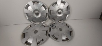 AUDI A3 8V0601147C KOŁPAKI 16''