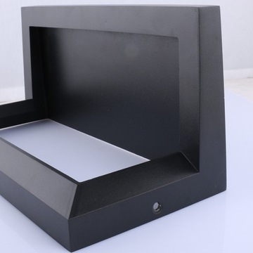 Фасадный настенный светильник Садовое бра + датчик движения IP66