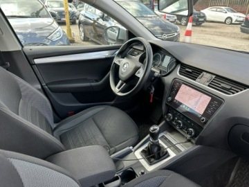 Skoda Octavia III Kombi Facelifting 1.6 TDI 115KM 2020 Škoda Octavia Skoda Octavia 1.6TDI 115KM/Salon, zdjęcie 16