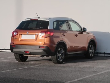 Suzuki Vitara III SUV 1.6 VVT 120KM 2015 Suzuki Vitara 1.6 VVT, Salon Polska, Serwis ASO, zdjęcie 4
