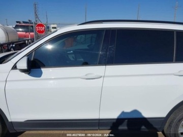 Volkswagen Tiguan II 2020 Volkswagen Tiguan 2020 Volkswagen Tiguan 2.0T S FWD 2.0 Benzyna 184KM, zdjęcie 12