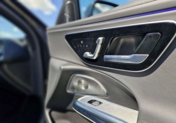 Mercedes Klasa E W214 2024 Mercedes-Benz Klasa E 220d 4MATIC Sedan Gwarancja do 2029 roku AMG Line, zdjęcie 28