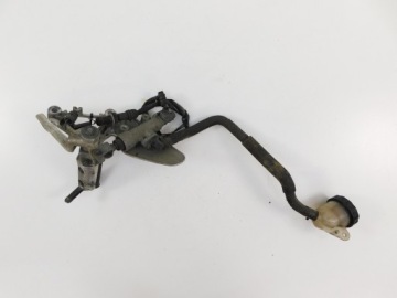 HONDA CBR 1100XX КОМПЛЕКТ ПОДНОГКА ВОДИТЕЛЯ СПРАВА