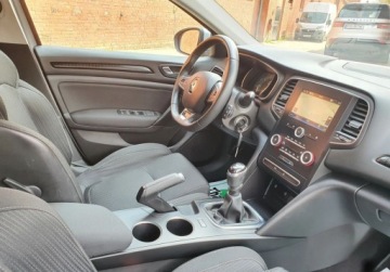 Renault Megane IV Hatchback 5d 1.2 Energy TCe 100KM 2016 Renault Megane LED Bezwypadkowa Serwis GetHelp 1.2 Benzyna 100KM, zdjęcie 9