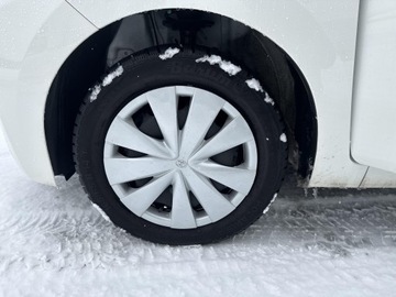 Toyota Aygo II Hatchback 5d 1.0 VVT-i 69KM 2016 Toyota Aygo 1.0 VVT-i X II (2014-) 1.0 VVT-i X, zdjęcie 22