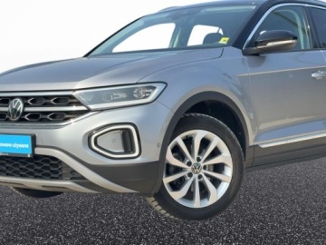 Volkswagen T-Roc I SUV Facelifting 1.5 TSI ACT 150KM 2023 Volkswagen T-Roc 1.5 TSI STYLE DSG 2023 1.5 Benzyna 150KM, zdjęcie 6