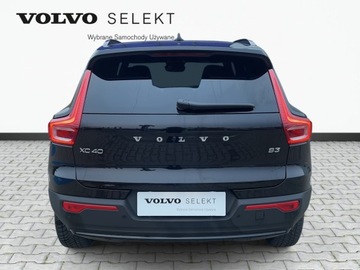 Volvo XC40 Crossover Facelifting 2.0 B3 163KM 2025 Volvo XC 40 VOLVO XC40 B3 Plus Dark Benzyna (163+1, zdjęcie 5