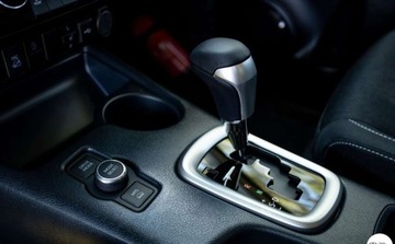 Toyota Hilux VIII Podwójna kabina Facelifting 2.8 D-4D 204KM 2024 Toyota Hilux Active Automat Wyprzedaz 2024 HAK 2.8 Diesel 204KM, zdjęcie 23