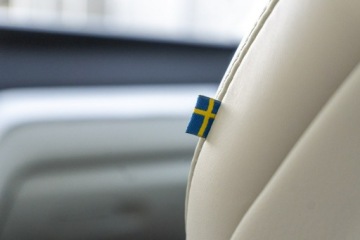 Volvo XC60 II 2025 Volvo XC 60 Plus Dark B5 AWD mild hybrid Benzyna, zdjęcie 29