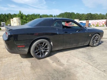 Dodge Challenger III 2021 Dodge Challenger RT Scat Pack 2021 6.4l 6.4 Benzyna 485KM, zdjęcie 3