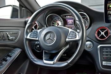 Mercedes CLA C117 Shooting Brake Facelifting AMG 2.0 45 AMG 381KM 2017 Mercedes CLA 45 AMG Bezwypadkowy / Salon Polska /, zdjęcie 19