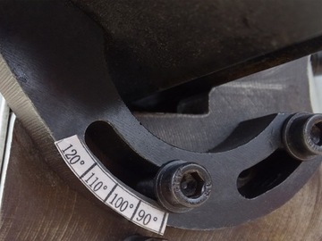 станок для снятия фасок, станок для снятия заусенцев, станок для снятия фасок по металлу METCOR CMD4