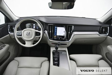 Volvo S60 II Sedan Facelifting 2.0 T4 DRIVE-E 190KM 2019 Volvo S60 PL Salon, Inscription T4 190KM Automat S, zdjęcie 8
