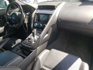 Jaguar F-Type Coupe Facelifting 5.0 V8 S/C 550KM 2018 Jaguar F-Type R 2018 5.0l 5.0 Benzyna 550KM, zdjęcie 9
