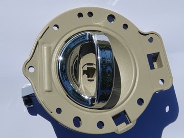 РУЧКА ДВЕРИ ЛЕВАЯ JEEP COMMANDER XK 06-10 БЕЖЕВЫЙ CHR.