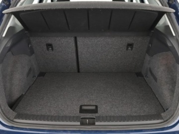 Seat Arona Crossover 1.0 EcoTSI 115KM 2018 Seat Arona klima auto (2 strefy) multifunkcja hak, zdjęcie 19