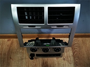 DODGE NITRO PANEL KLIMATIZACE RÁMEČEK KOKPIT