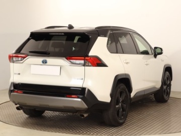 Toyota RAV4 V SUV 2.5 Hybrid Dynamic Force 218KM 2020 Toyota RAV 4 2.5 Hybrid, Salon Polska, zdjęcie 4