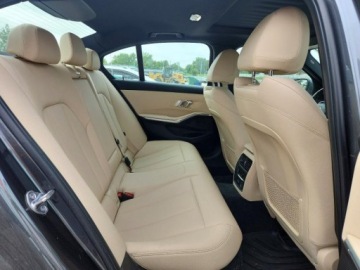 BMW Seria 3 G20-G21 2020 BMW Seria 3 330XI, 2020r., 4x4, 2.0L 2.0 Benzyna 255KM, zdjęcie 8