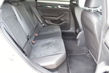 Volkswagen Arteon Fastback Facelifting 2.0 TSI 190KM 2022 Volkswagen Arteon R-Line 190 KM TSI DSGDCCLEDAmbientePakietZimowy VAT 23, zdjęcie 35