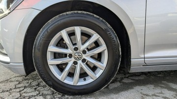Volkswagen Passat B8 Variant 2.0 TDI BlueMotion SCR 150KM 2018 Volkswagen Passat 1.6D 150PS Zarejestrowany Serwis, zdjęcie 34