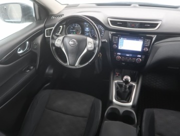 Nissan Qashqai II Crossover 1.2 DIG-T 115KM 2014 Nissan Qashqai 1.2 DIG-T, Salon Polska, zdjęcie 6