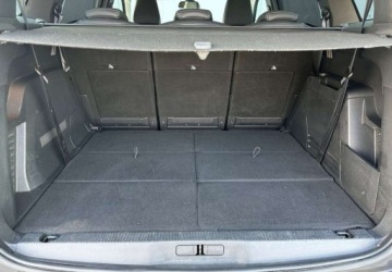 Peugeot 5008 II Crossover Facelifting 1.2 PureTech 130KM 2021 Peugeot 5008 Peugeot 5008 PureTech 130 Stop amp Start Allure Business-Paket, zdjęcie 29