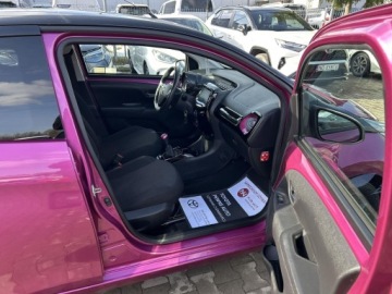 Toyota Aygo II Hatchback 3d Facelifting 1.0 VVT-i 72KM 2019 Toyota Aygo 1.0 VVT-i Prime X-cite II (2014-) Toyo, zdjęcie 34