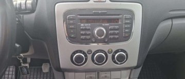 Ford Focus II Kombi 1.6 Duratorq TDCi 90KM 2010 Ford Focus Ford Focus 1.6 TDCi Connection 1.6 Diesel 90KM, zdjęcie 16