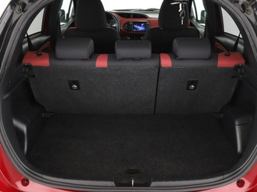 Toyota Yaris III Hatchback 5d Facelifting 2017 1.5 Dual VVT-iE 111KM 2018 Toyota Yaris klima-auto kamera Bluetooth tempomat, zdjęcie 19