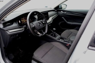 Skoda Octavia IV Kombi 2.0 TDI 115KM 2021 Skoda Octavia Skoda Octavia, IV, 2.0 TDI, 115KM, Kombi, Hak, Virtual, stan, zdjęcie 7