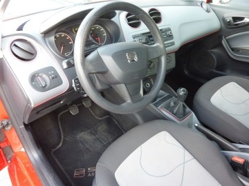 Seat Ibiza IV Hatchback 5d Facelifting 1.2 70KM 2014 Seat Ibiza 1.2 Benzynka, zdjęcie 10