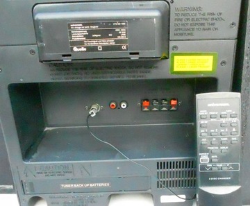 Мини-башня UNIVERSUM VTC-CD 4085 с дистанционным управлением