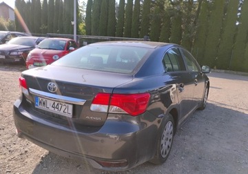 Toyota Avensis III Sedan Facelifting 1.8 Valvematic 147KM 2012 Toyota Avensis 2012r, 1.8 LPG. Uszkodzony przod. Jezdzi. 1.8 BenzynaLPG, zdjęcie 3