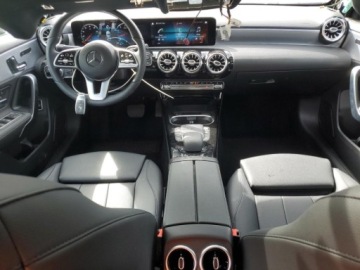 Mercedes Klasa A W177/V177 2021 Mercedes-Benz Klasa A 220 4Matic 2021 2.0l 2.0 Benzyna 188KM, zdjęcie 8