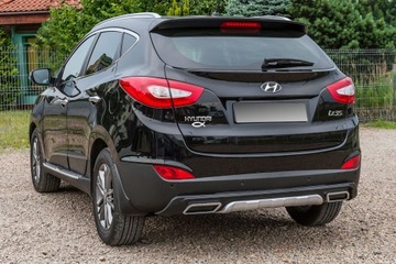 HYUNDAI ix35 09-15 БАМПЕРЫ С ВЫХЛОТКАМИ