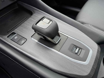 Nissan Qashqai III Crossover Facelifting 1.3 DIG-T MHEV 158KM 2025 Od ręki - Tekna Xtronic 1.3 DIG-T mHEV 158KM / Pakiet BOSE, zdjęcie 8