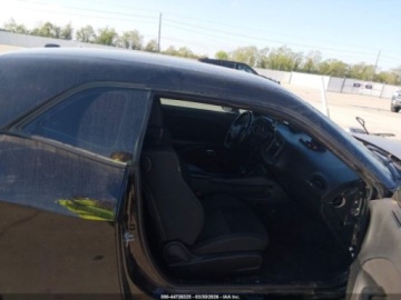 Dodge Challenger III 2022 Dodge Challenger DODGE CHALLENGER RT 5.7 Benzyna 372KM, zdjęcie 8