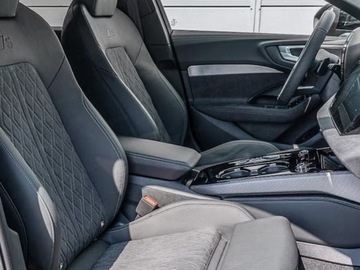 Audi A5 B10 Limousine 2.0 TFSI 204KM 2025 AUDI A5 TFSI S line Sedan 2.0 (204KM) 2025, zdjęcie 14