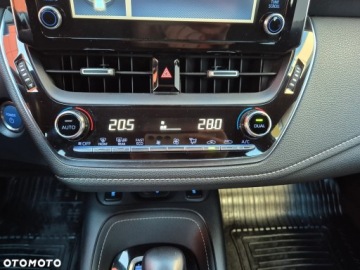 Toyota Corolla XII Hatchback 1.8 Hybrid 122KM 2019 Toyota Corolla Hybrid, zdjęcie 22