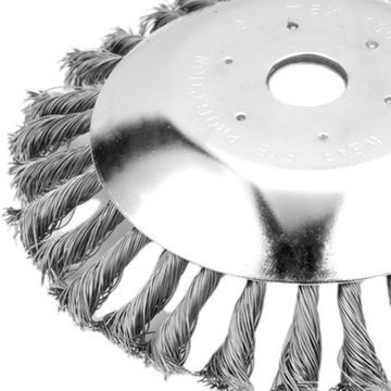 Инструмент для удаления и замены стальной режущей щетки с проволочным колесом