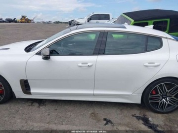 Kia Stinger 2023 Kia Stinger GT2 2023 3.3l 3.3 Benzyna 368KM, zdjęcie 2