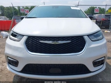 Chrysler Pacifica II 2024 Chrysler Pacifica 2024 Chrysler Pacifica Touring L FWD 3.6 Benzyna 287KM, zdjęcie 10