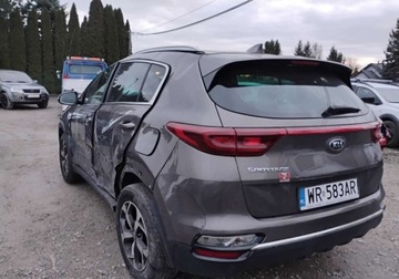 Kia Sportage IV SUV Facelifting 1.6 GDI 132KM 2019 Kia Sportage 2019r, SALON POLSKA. 1.6 Benzyna. Uszkodzony. Poobijany. Jezd, zdjęcie 3