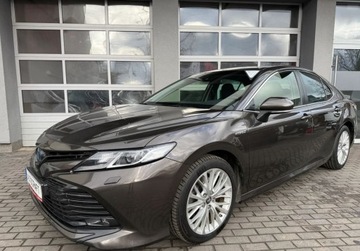 Toyota Camry IX Sedan 2.5 Hybrid Dynamic Force 218KM 2019 Toyota Camry Salon Polska, Serwis ASO, Gwarancja,1 rej III 2020r. 2.5 218KM, zdjęcie 21