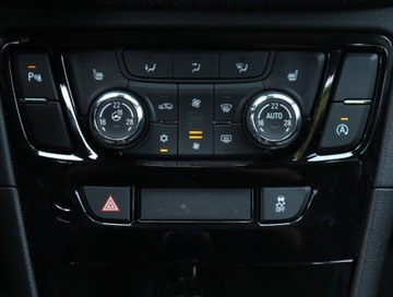 Opel Mokka I SUV 1.4 Turbo ECOTEC 140KM 2017 Opel Mokka 1.4 Turbo, 1. Właściciel, Serwis ASO, zdjęcie 15