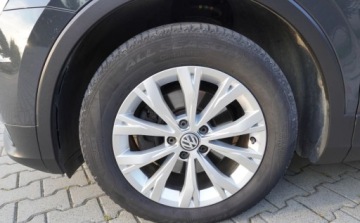 Volkswagen Tiguan II SUV 2.0 TDI 150KM 2016 Volkswagen Tiguan Bezwypadkowy Serwisowany 1-Wlasciciel Navi Automat Asyst, zdjęcie 15