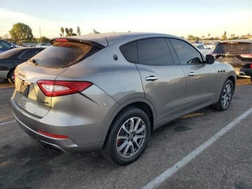 Maserati Levante 2019 Maserati Levante 2019 3.0l 3.0 Benzyna 345KM, zdjęcie 3