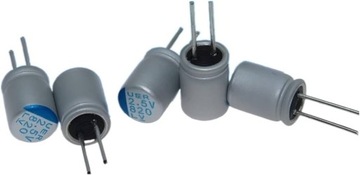 Kondensator 820uF-2.5V 820uF/2,5V 6,3X8 lowESR 105C